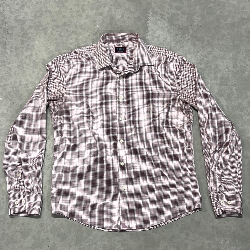 UNTUCKit Shirt Men Medium Long Sleeve Red Button Up Stretch Performance Beckman